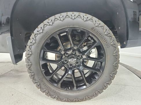 Used 2022 Chevrolet Silverado 1500 RST w/ Z71 Off-Road Package AWD/4WD image 44
