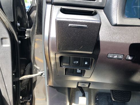 Used 2015 Lexus RX 450h FWD image 11