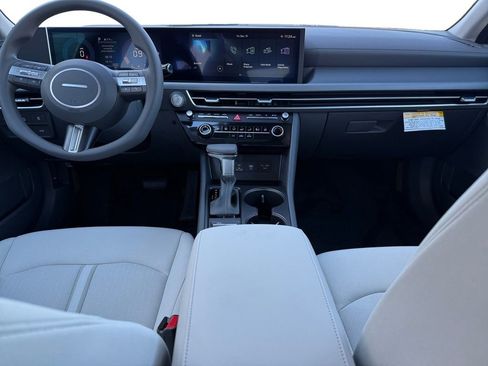 New 2026 Hyundai Sonata SE FWD image 13
