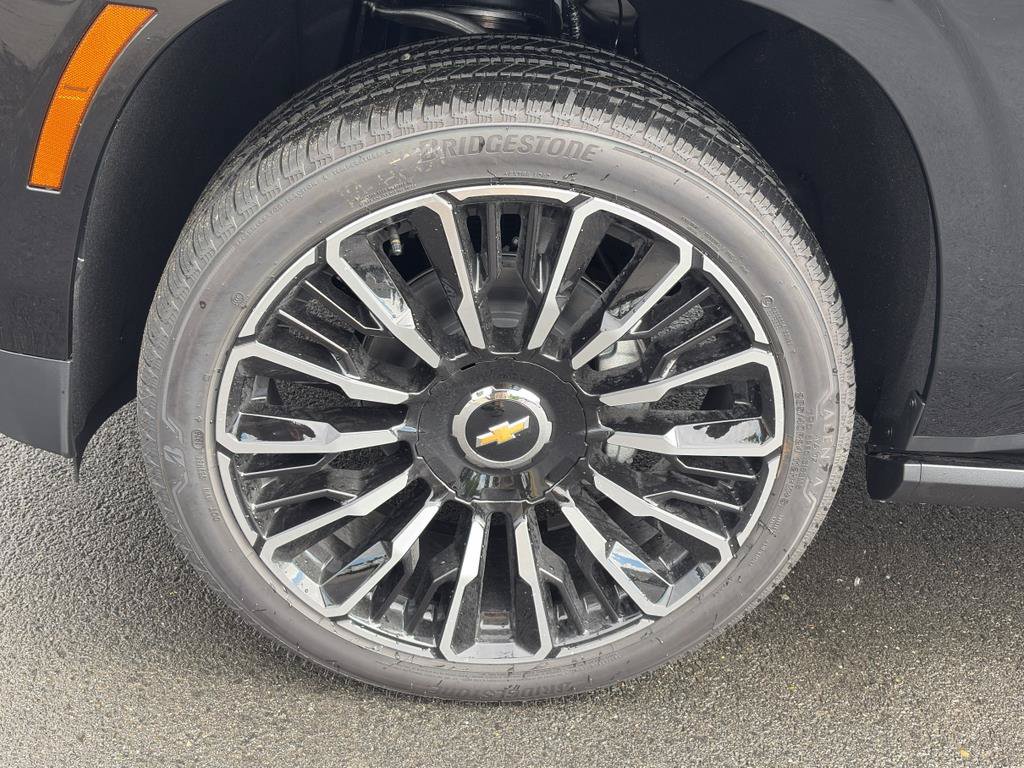 New 2026 Chevrolet Tahoe High Country AWD/4WD image 33