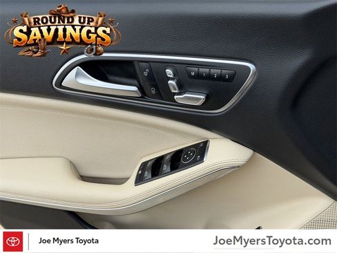 Used 2018 Mercedes-Benz CLA 250 image 26