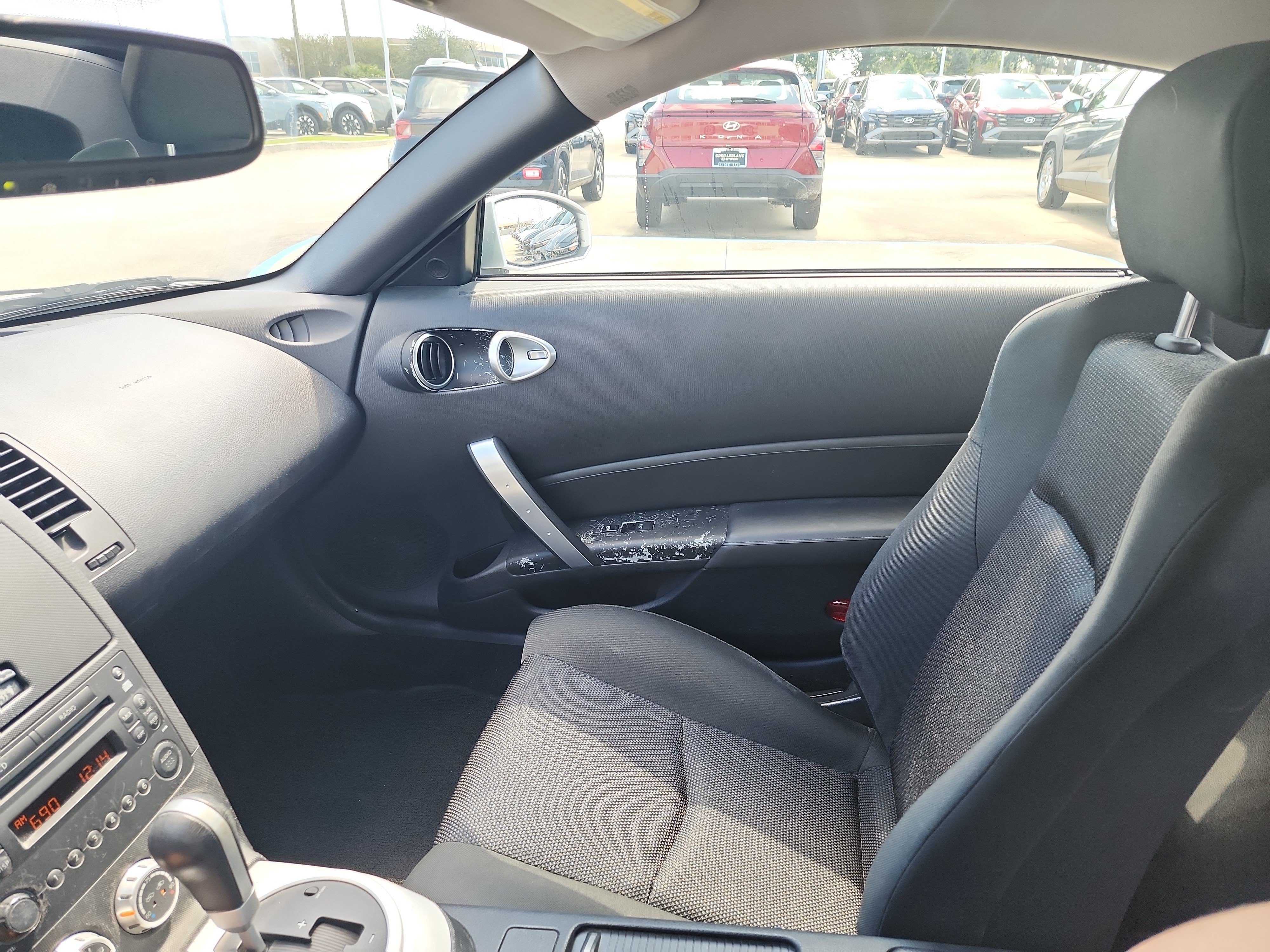 Used 2006 Nissan 350Z Enthusiast RWD image 16
