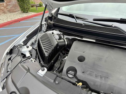 Used 2019 Chevrolet Traverse LT w/ LT Premium Package FWD image 78