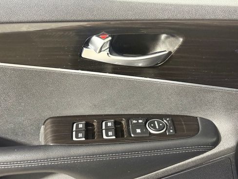 Used 2020 Kia Sorento EX AWD/4WD image 22