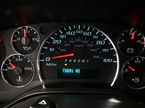 Certified 2023 GMC Savana 2500 Extended w/ Driver Convenience Package image 13