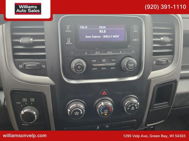 Used 2014 RAM 1500 ST w/ SXT Appearance Group AWD/4WD image 18