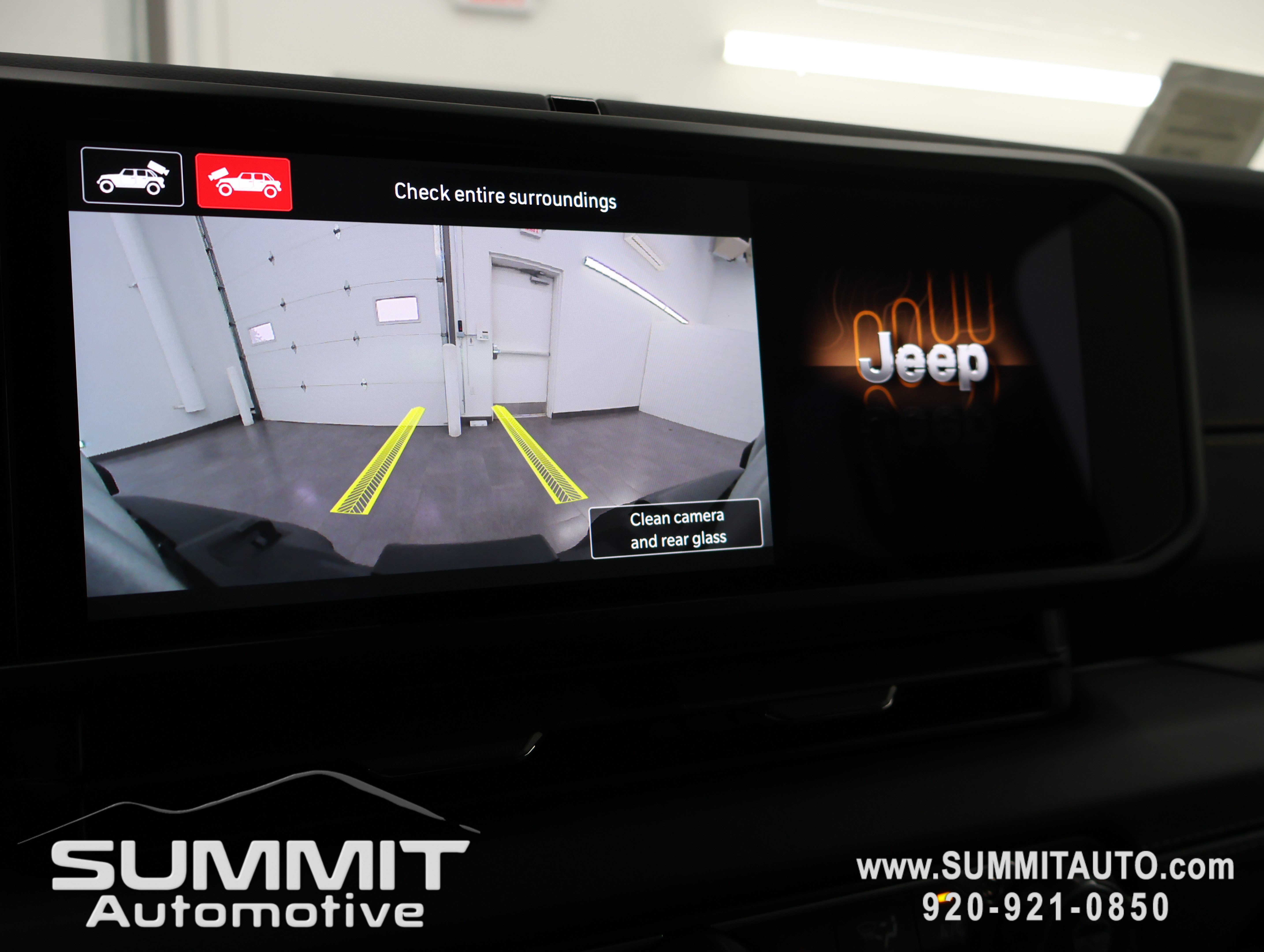 New 2027 Jeep Wrangler Unlimited Sahara AWD/4WD image 16