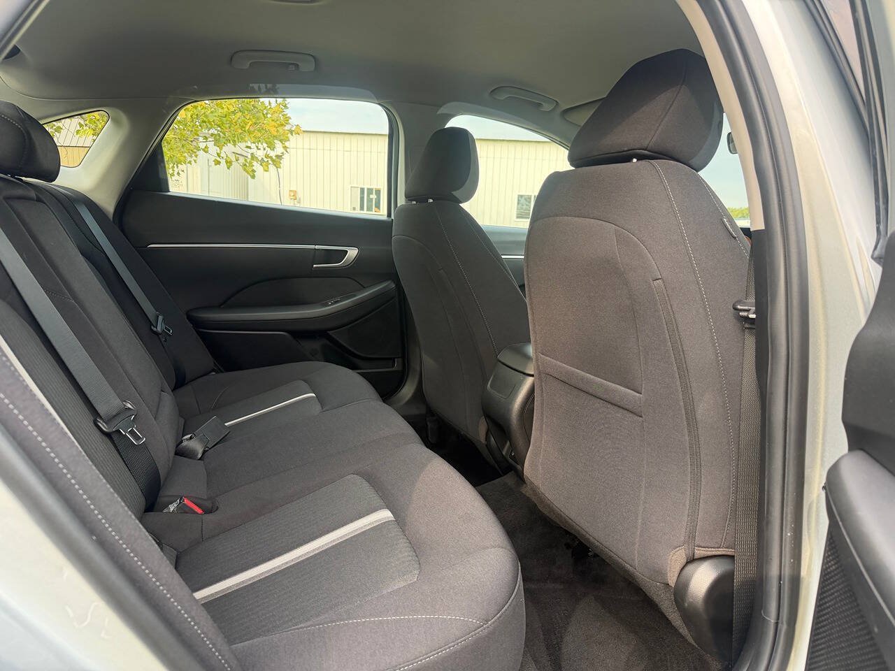 Used 2025 Hyundai Sonata SEL FWD image 17