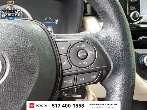 Used 2021 Toyota Corolla LE w/ Carpet Mat Package (TMS) FWD image 18
