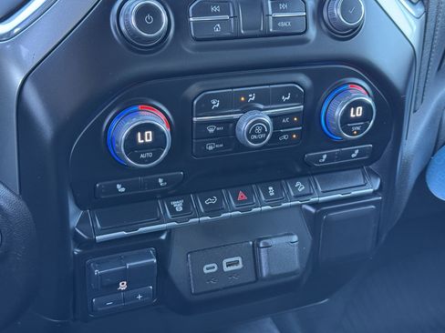 Certified 2023 Chevrolet Silverado 2500 LT w/ Convenience Package image 28