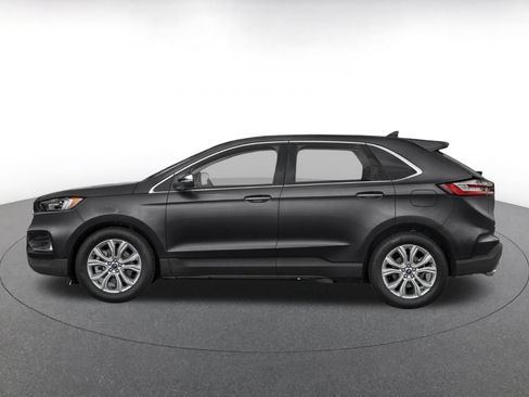 Used 2022 Ford Edge Titanium w/ Equipment Group 301A AWD/4WD image 7