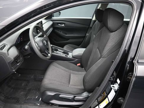 Certified 2024 Honda Accord LX image 17