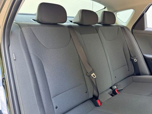 Used 2025 Kia K4 FWD image 34