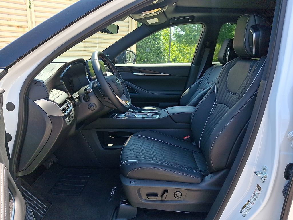 Used 2026 INFINITI QX60 Autograph w/ Dark Cargo Package AWD/4WD image 13
