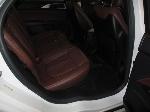 Used 2017 Lincoln MKZ Reserve w/ Climate Package image 9