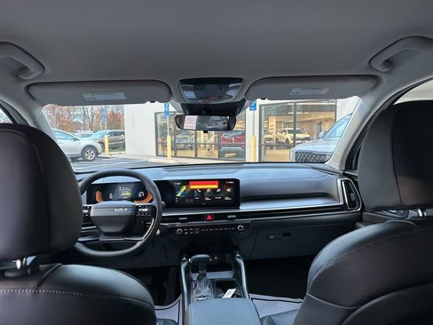 New 2026 Kia Sorento S AWD/4WD image 24