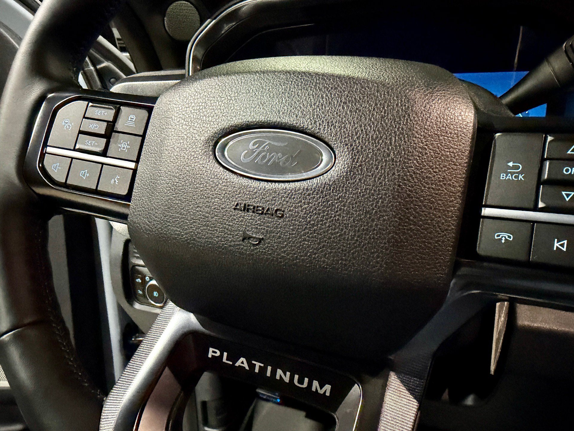 Used 2026 Ford F250 Platinum AWD/4WD image 40