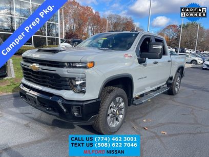 Used 2024 Chevrolet Silverado 2500 Custom w/ Custom Value Package