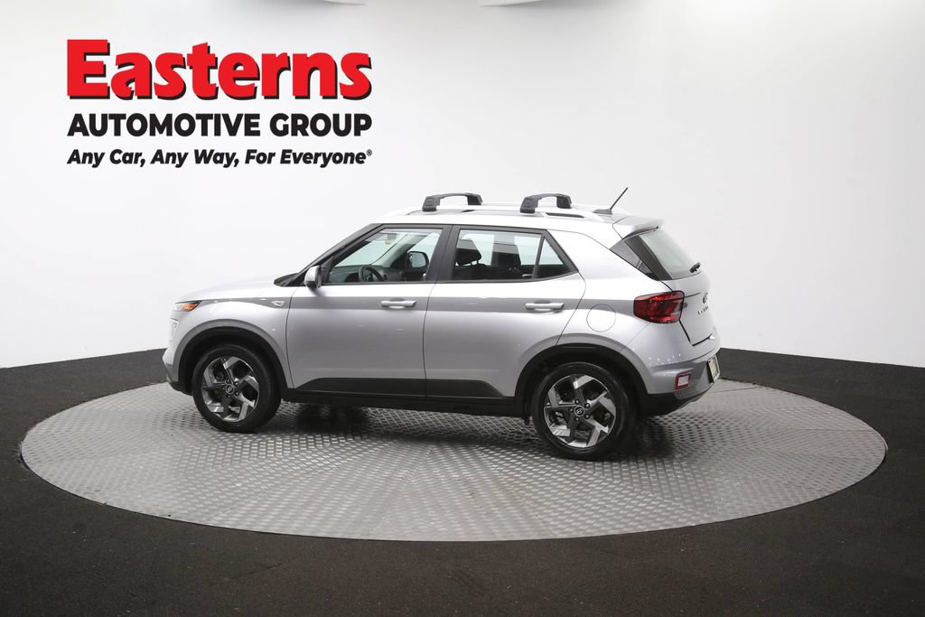 Used 2023 Hyundai Venue SEL FWD image 66