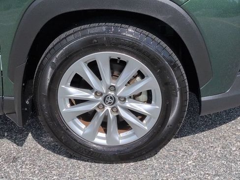 Certified 2023 Toyota Corolla Cross LE FWD image 11