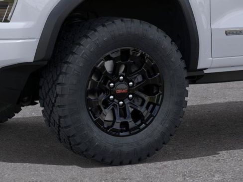 New 2026 GMC Canyon Elevation RWD image 9