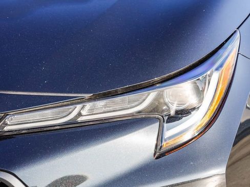 Used 2021 Toyota Corolla XSE w/ Carpet Mat Package (TMS) image 5