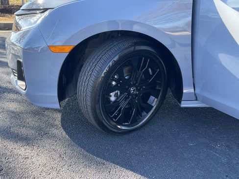 Certified 2025 Honda Odyssey Sport-L image 32