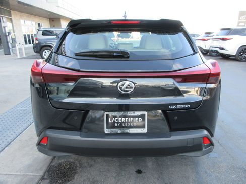 Used 2024 Lexus UX 250h FWD image 7