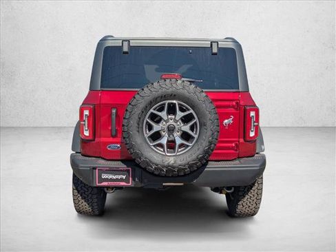 New 2025 Ford Bronco Badlands image 8