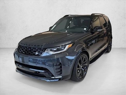 Used 2025 Land Rover Discovery Dynamic SE AWD/4WD image 1