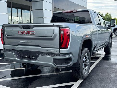New 2026 GMC Sierra 2500 Denali w/ Denali Reserve Package AWD/4WD image 4