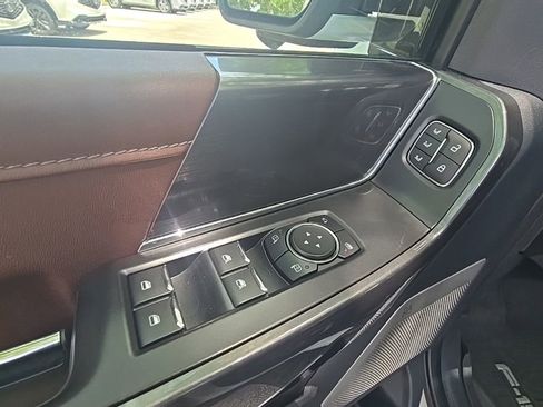 Used 2022 Ford F150 Lariat w/ Equipment Group 502A High image 16