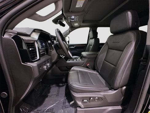 Used 2025 GMC Sierra 2500 Denali w/ Denali Reserve Package image 22