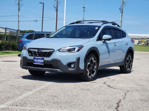 Used 2022 Subaru Crosstrek 2.5i Limited AWD/4WD image 2