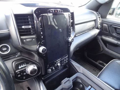 Used 2022 RAM 1500 Limited AWD/4WD image 10