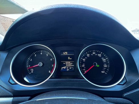 Used 2015 Volkswagen Jetta SE image 21