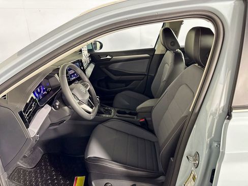 New 2026 Volkswagen Jetta SE image 11