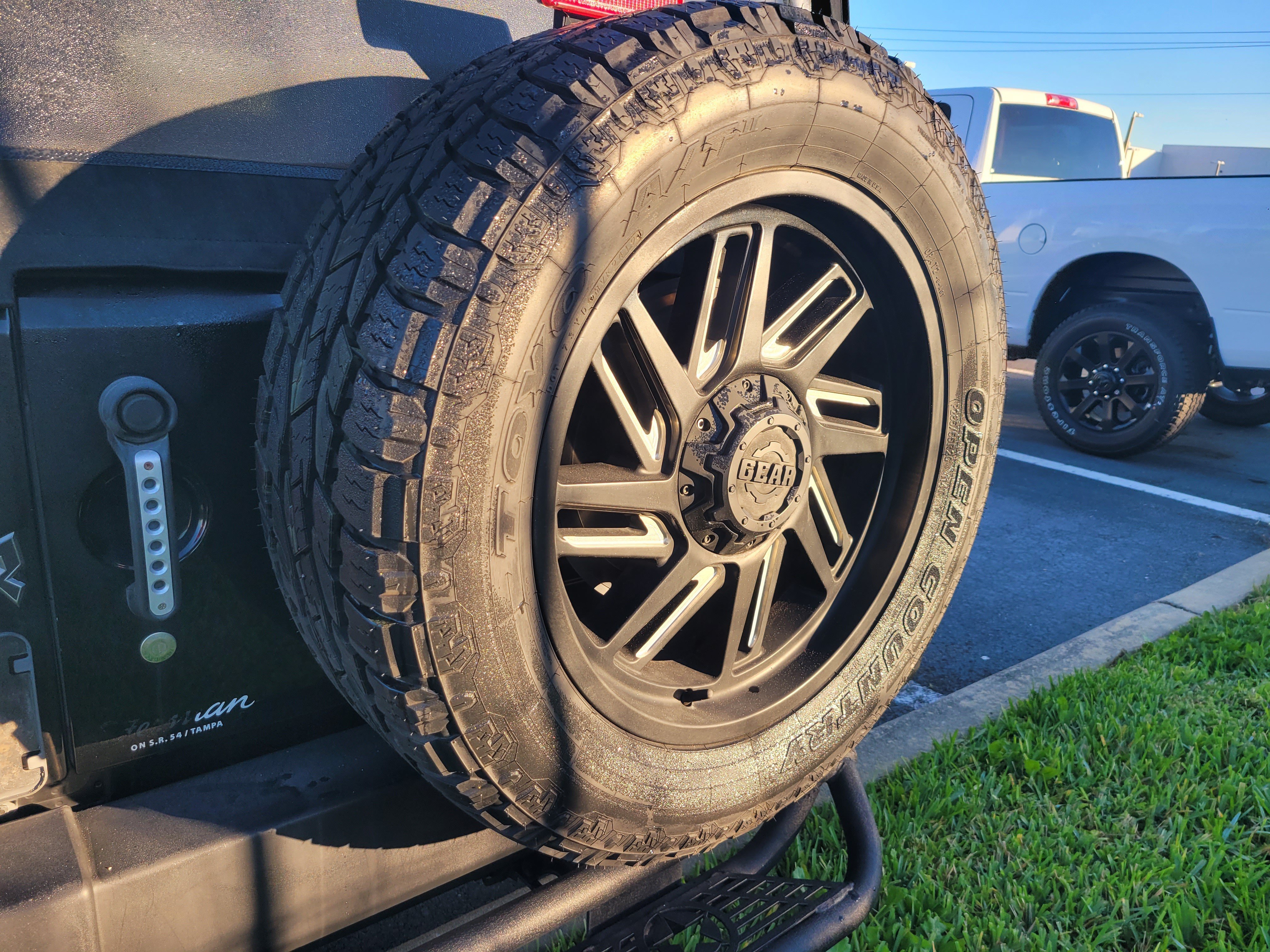 Used 2016 Jeep Wrangler Unlimited Sport w/ Quick Order Package 24S AWD/4WD image 6
