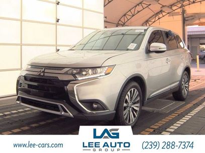 Used 2020 Mitsubishi Outlander SE
