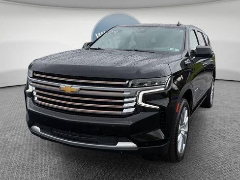 Certified 2023 Chevrolet Tahoe High Country AWD/4WD image 8