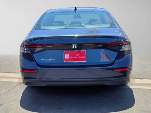 Used 2024 Honda Accord EX image 4
