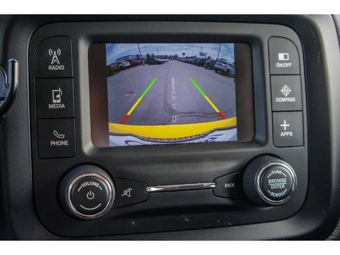 Used 2016 Jeep Renegade Trailhawk AWD/4WD image 24