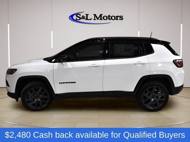New 2026 Jeep Compass Limited w/ Sun, Sound & Navigation Group AWD/4WD image 4