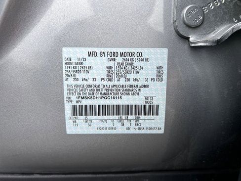 Certified 2023 Ford Explorer XLT w/ Equipment Group 202A image 31