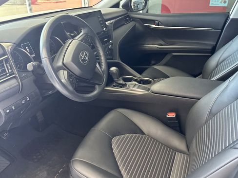 Used 2024 Toyota Camry SE FWD image 14