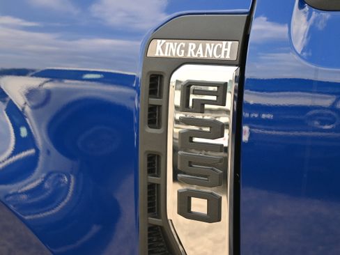 New 2026 Ford F250 King Ranch w/ Chrome Package AWD/4WD image 11