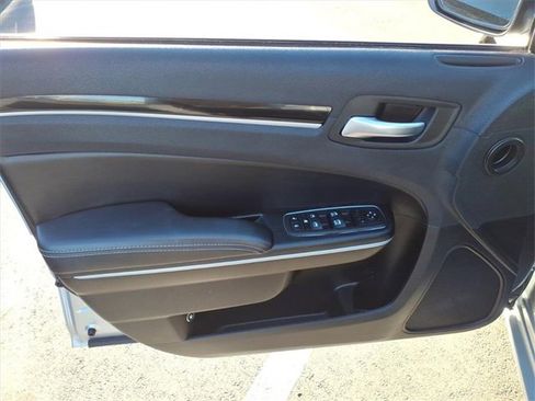 Used 2023 Chrysler 300 S image 14