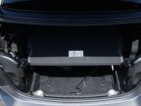 Used 2016 BMW M4 Convertible RWD image 25