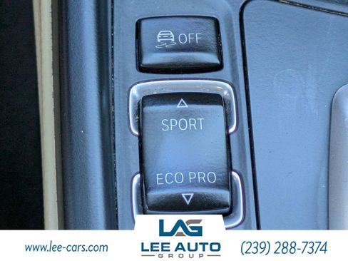 Used 2018 BMW 330i Sedan w/ Convenience Package image 24