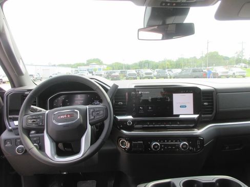 New 2026 GMC Sierra 3500 SLE w/ SLE Value Package AWD/4WD image 14